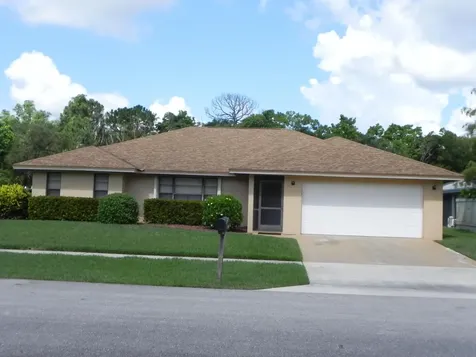1282 Raintree Lane Wellington FL 33414