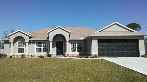 531 SW Dailey Avenue Port St Lucie FL 34953