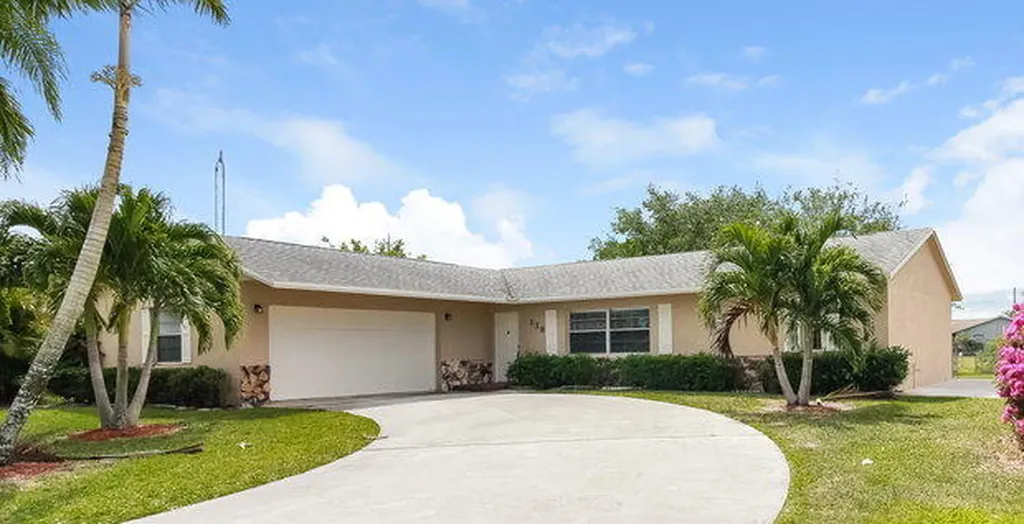 138 Dove Circle Royal Palm Beach FL 33411