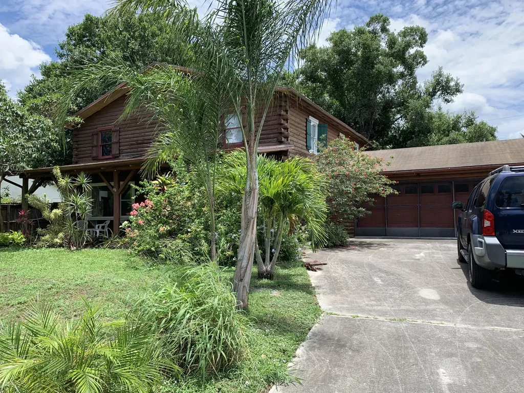 2533 SW Independence Road Port St Lucie FL 34953
