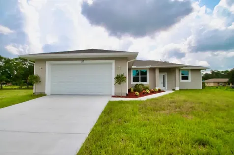 87 S Mulberry Street Fellsmere FL 32948