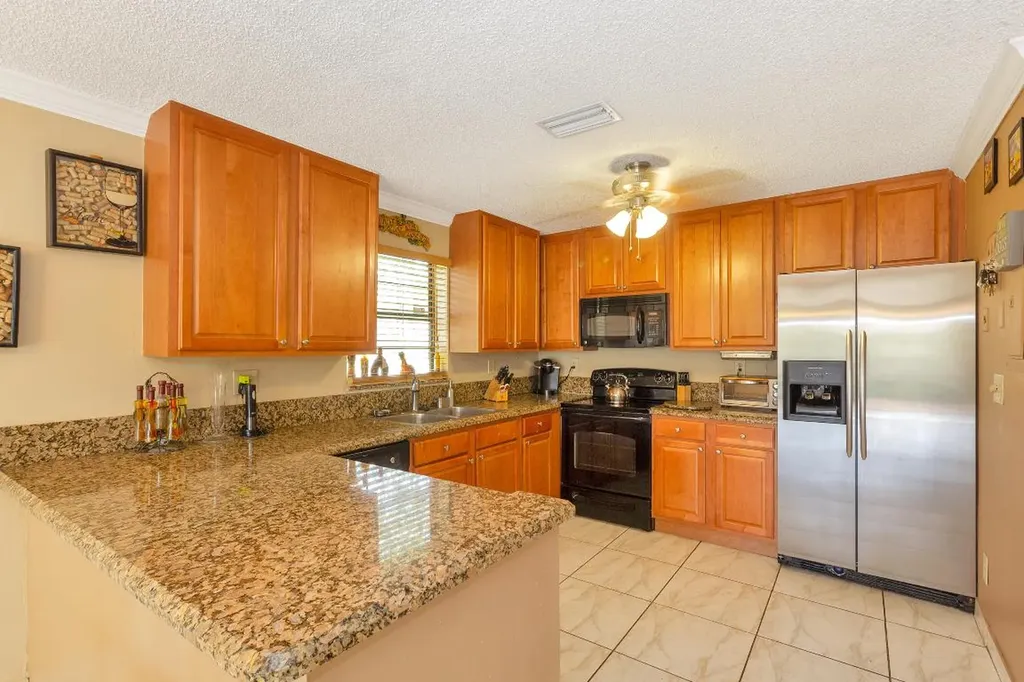 23312 SW 53rd Avenue Boca Raton FL 33433
