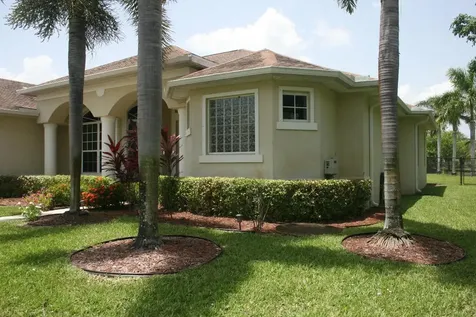 3308 SW Hill Street Port St Lucie FL 34953