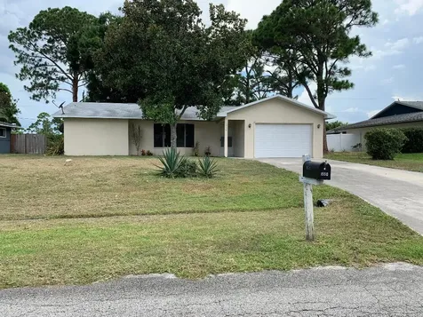 1550 SE Saxony Street Port St Lucie FL 34983
