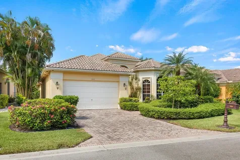 7839 L Aquila Way Delray Beach FL 33446