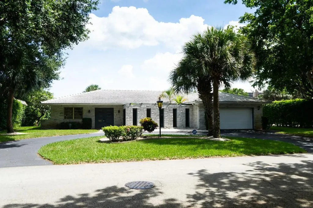4550 Casper Court Hollywood FL 33021