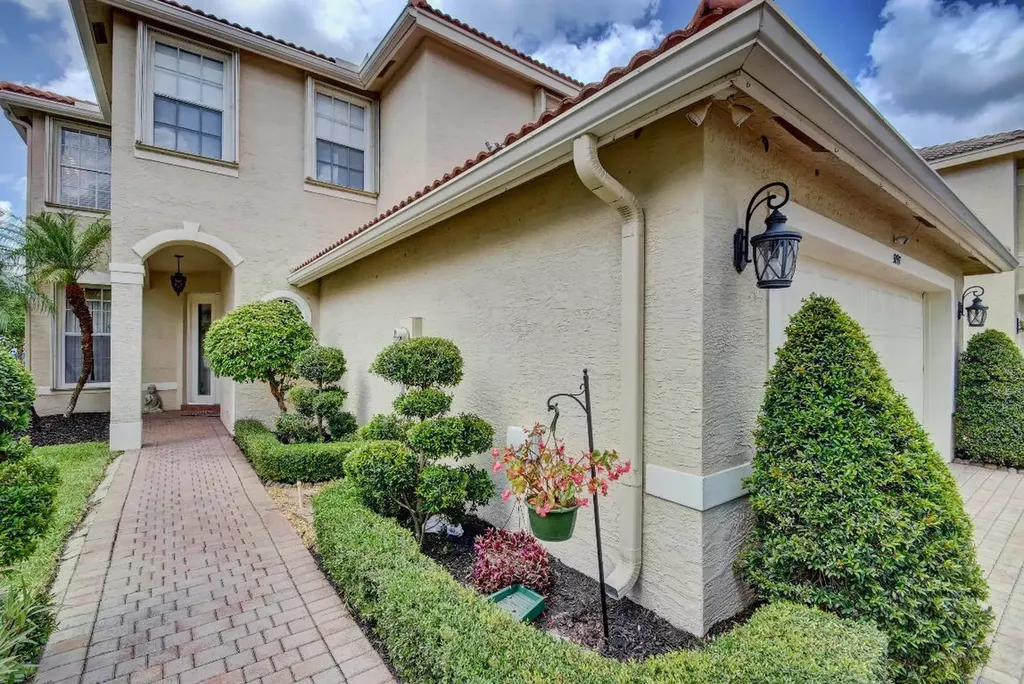 5097 Starblaze Drive Greenacres FL 33463