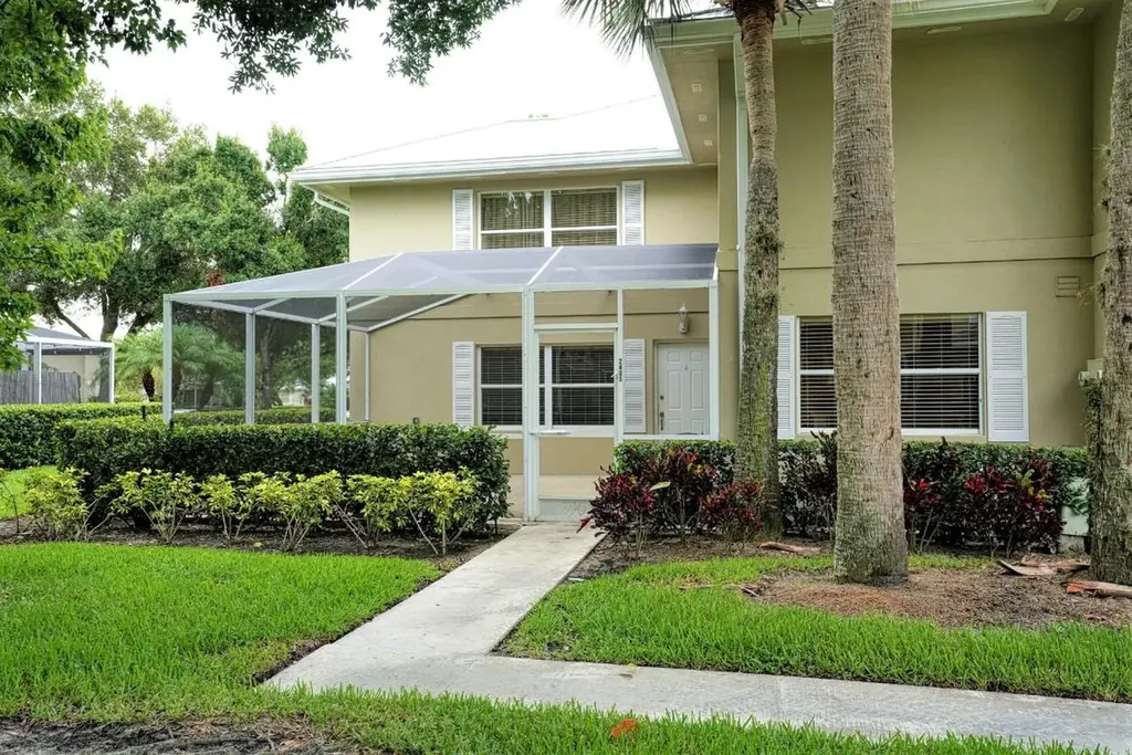 2405 SW Danbury Lane Palm City FL 34990