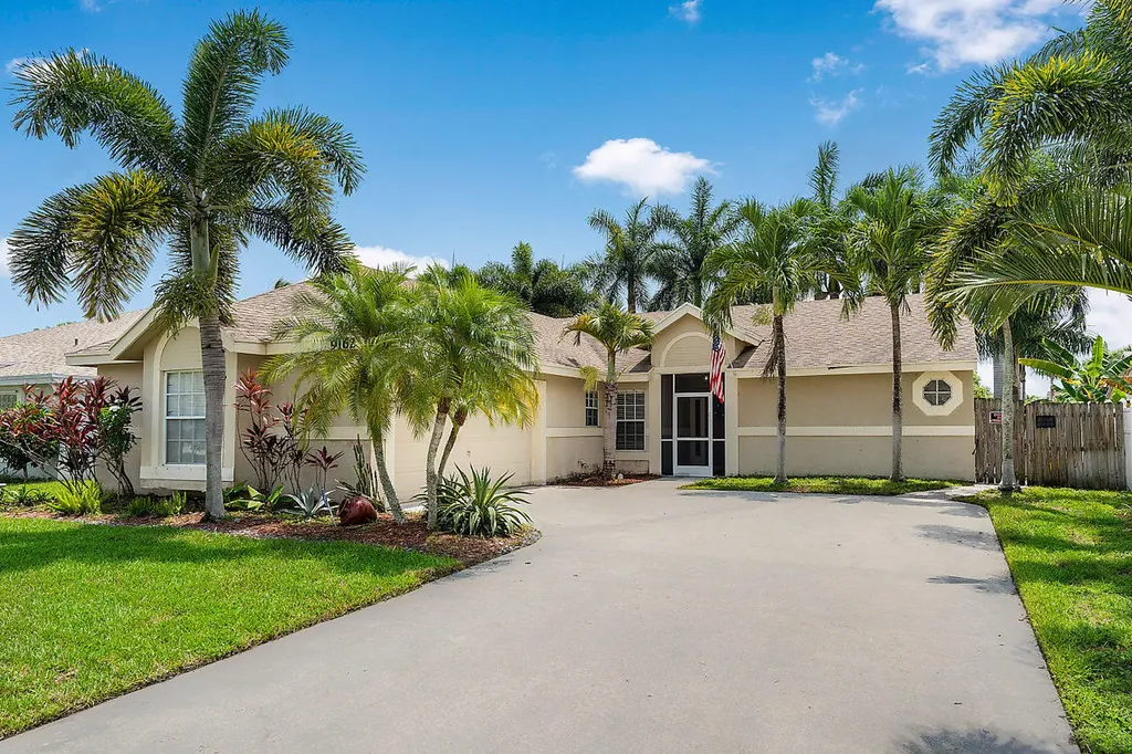 9162 Patina Drive Boynton Beach FL 33472