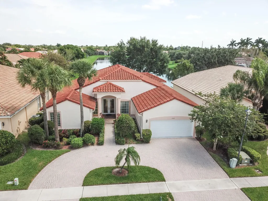 6585 Arno Way Boynton Beach FL 33472