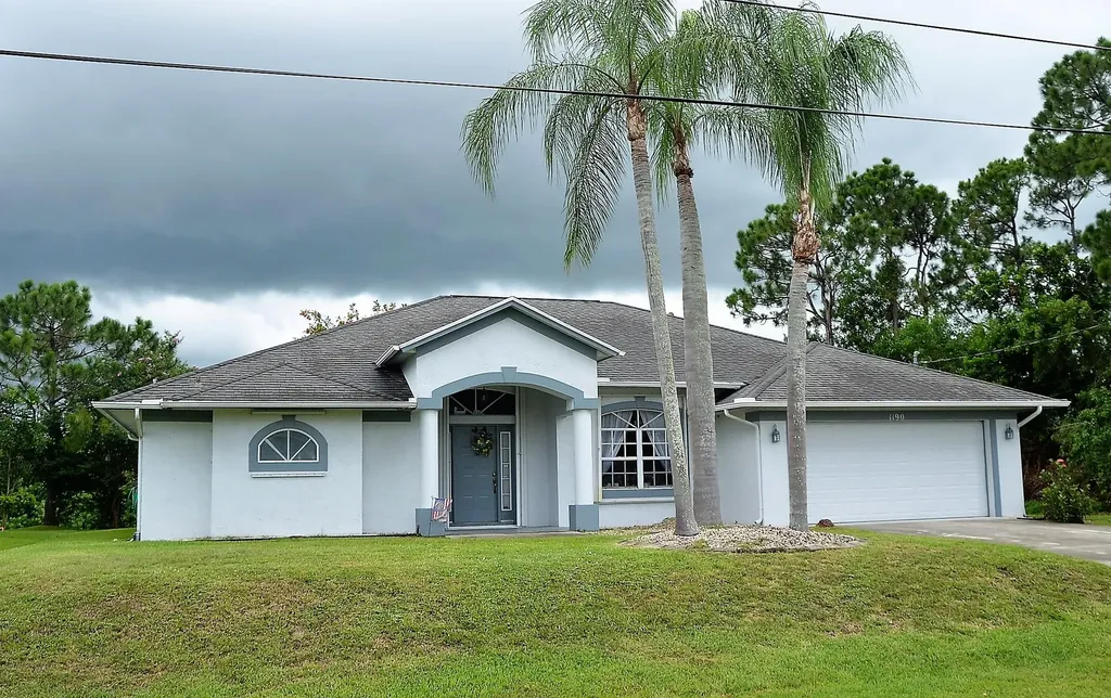 1190 SW Jericho Avenue Port St Lucie FL 34953