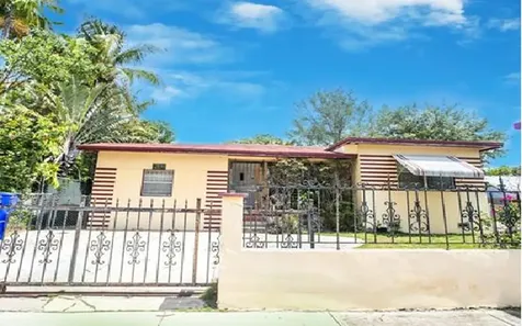 321 NW 44th Street Miami FL 33127
