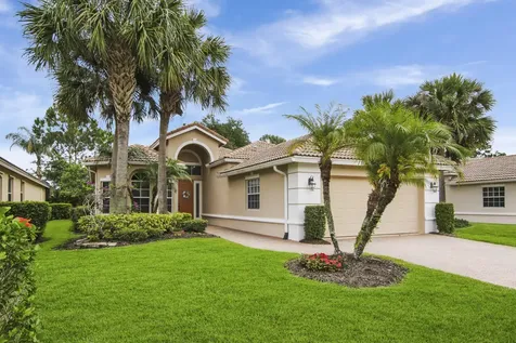 7655 Greenbrier Circle Port St Lucie FL 34986