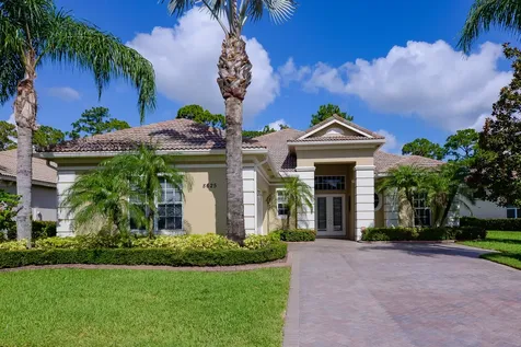 8625 Tompson Point Road Port St Lucie FL 34986