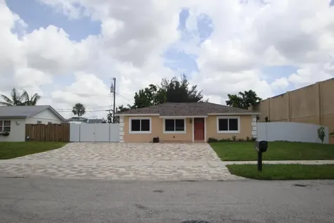 1802 15th Avenue N Lake Worth Beach FL 33460