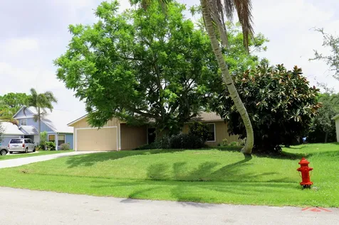 241 SW Chelsea Terrace Port St Lucie FL 34984