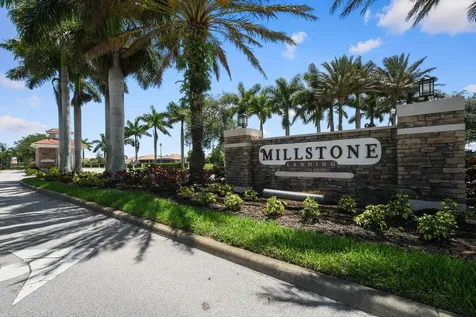 1773 Belmont Circle SW Vero Beach FL 32968