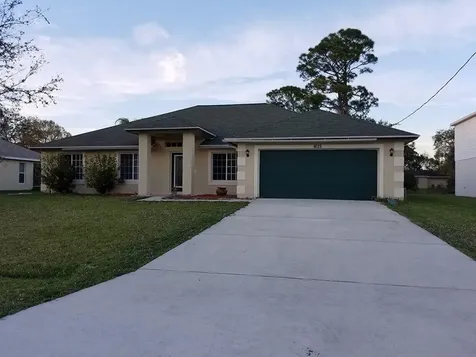 1625 SW Carillo Avenue Port St Lucie FL 34953