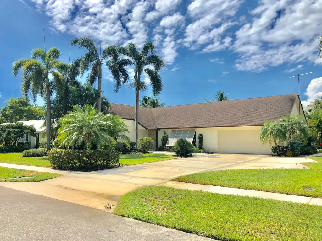 752 SW 35th Avenue Boynton Beach FL 33435