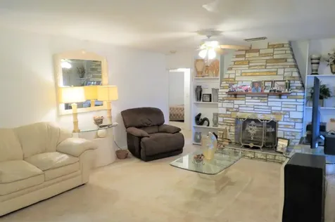 1214 Wyoming Avenue Fort Pierce FL 34982