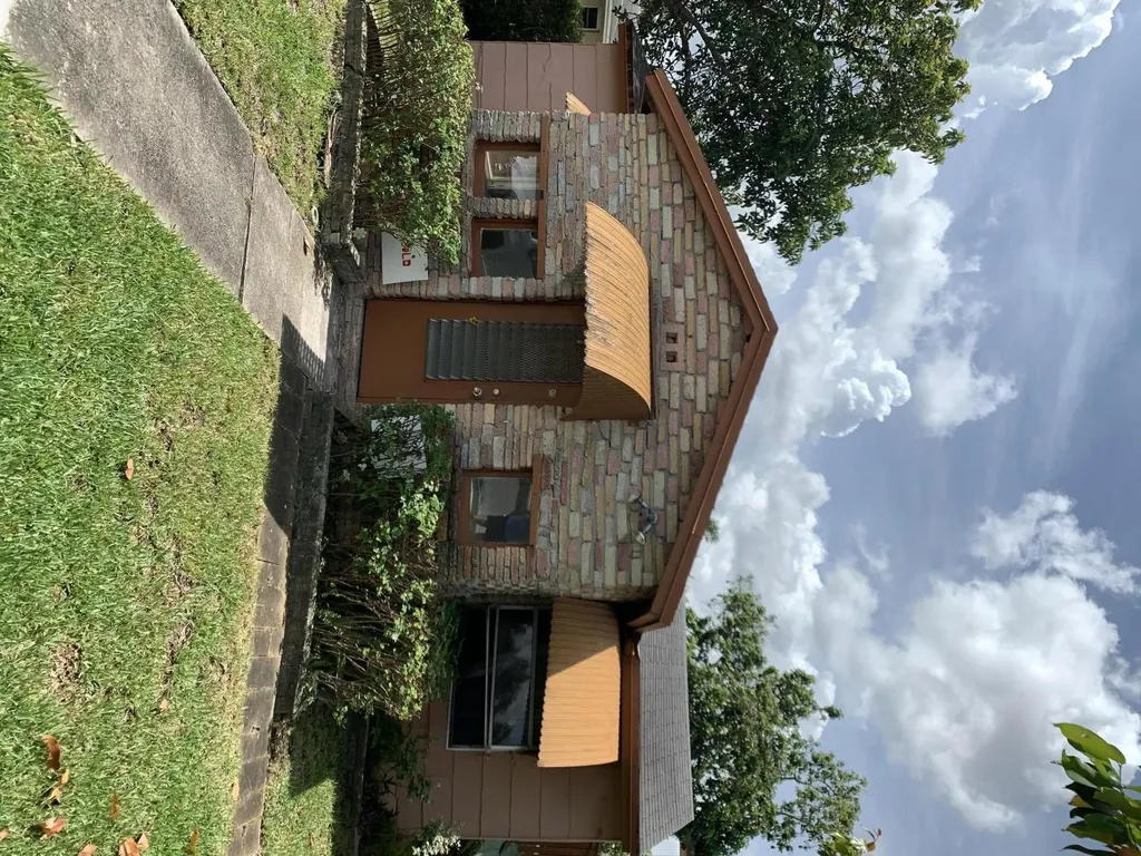 5858 Lincoln Street Hollywood FL 33021