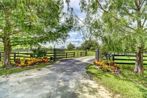 16820 Deer Path Lane Wellington FL 33470