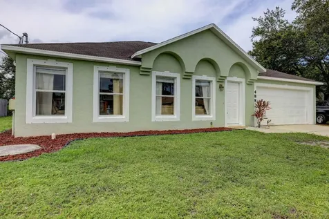 489 SW Todd Avenue Port St Lucie FL 34983