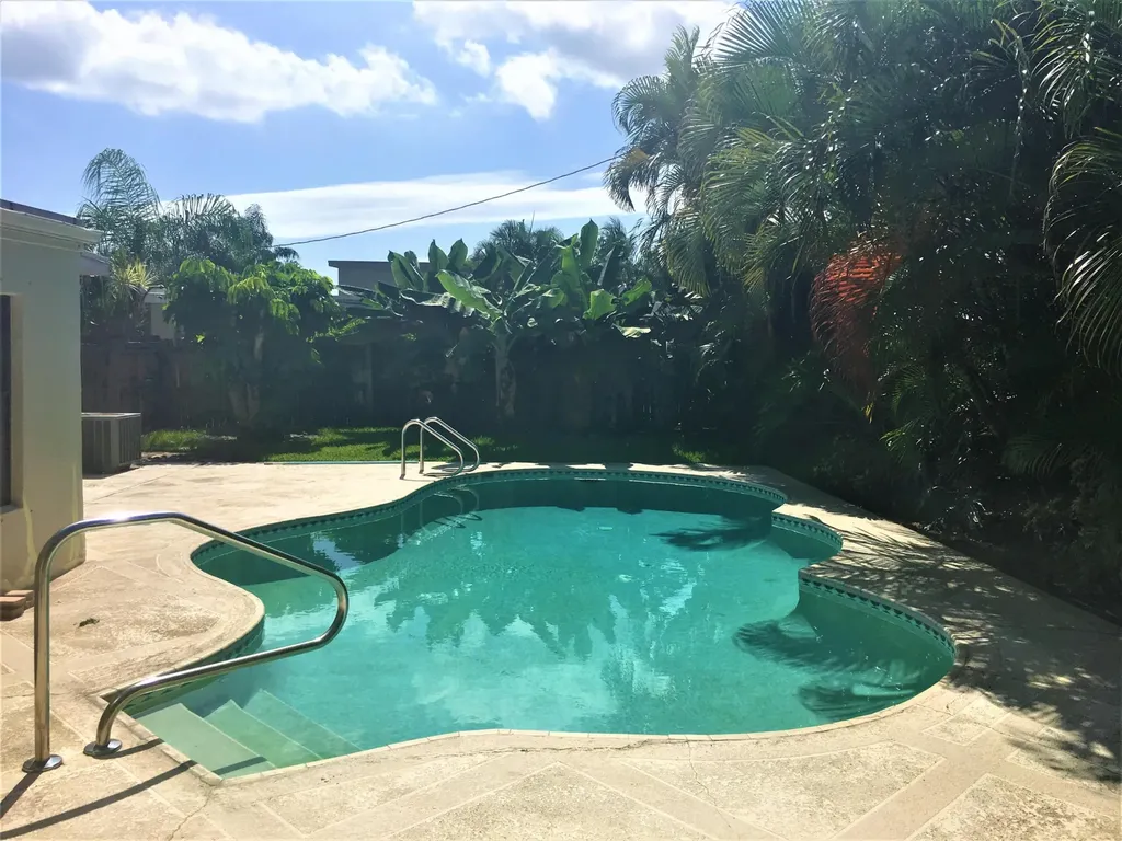 1319 Lake Geneva Drive Lake Worth Beach FL 33461