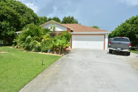 2328 SE Hurley Court Port St Lucie FL 34952