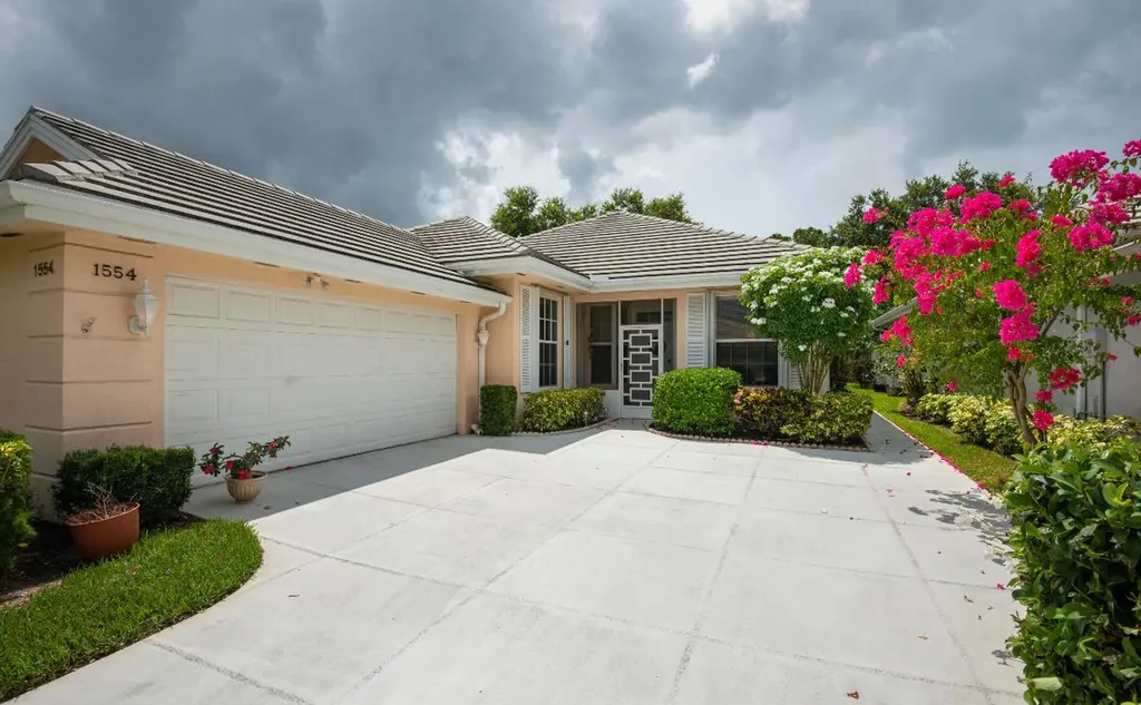 1554 NW Amherst Drive Port St Lucie FL 34986