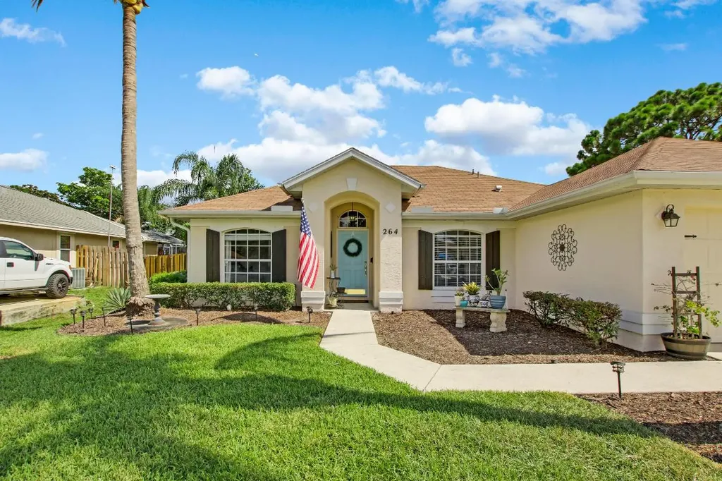 264 SE Twig Avenue Port St Lucie FL 34983