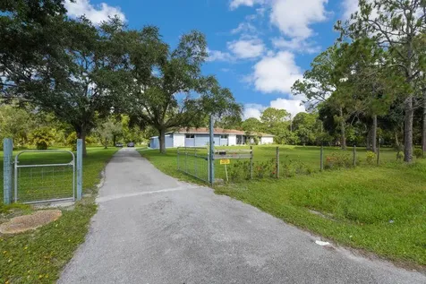 17813 Bridle Court Jupiter FL 33478