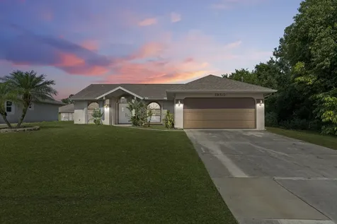 1950 SW Beekman Street Port St Lucie FL 34953