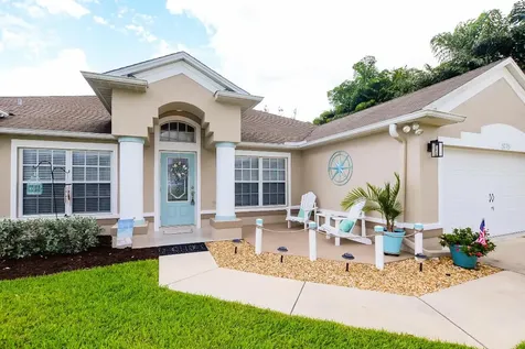 5775 NW Cleburn Drive Port St Lucie FL 34986