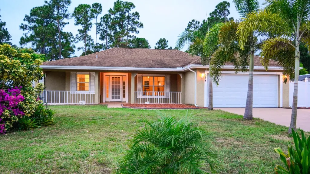 1478 SW Medina Avenue Port St Lucie FL 34953