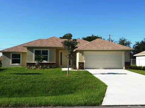1084 SW Canary Terrace Port St Lucie FL 34953