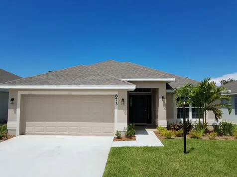 685 NE Purple Martin Place Port St Lucie FL 34983