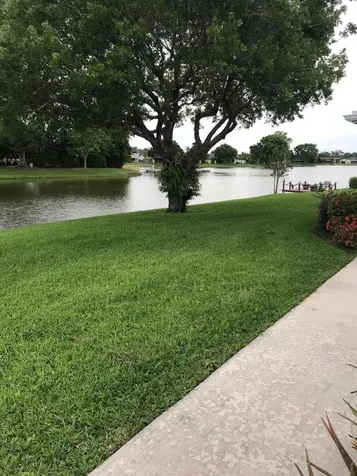 8425 Bonita Isle Drive Lake Worth FL 33467