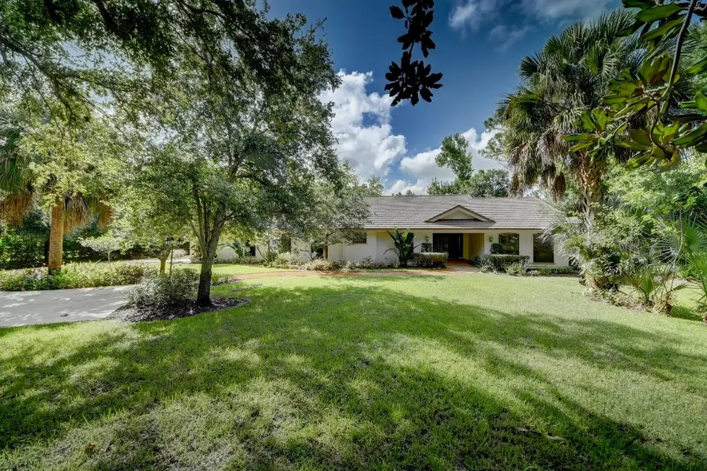 8133 Saratoga Way Port St Lucie FL 34986