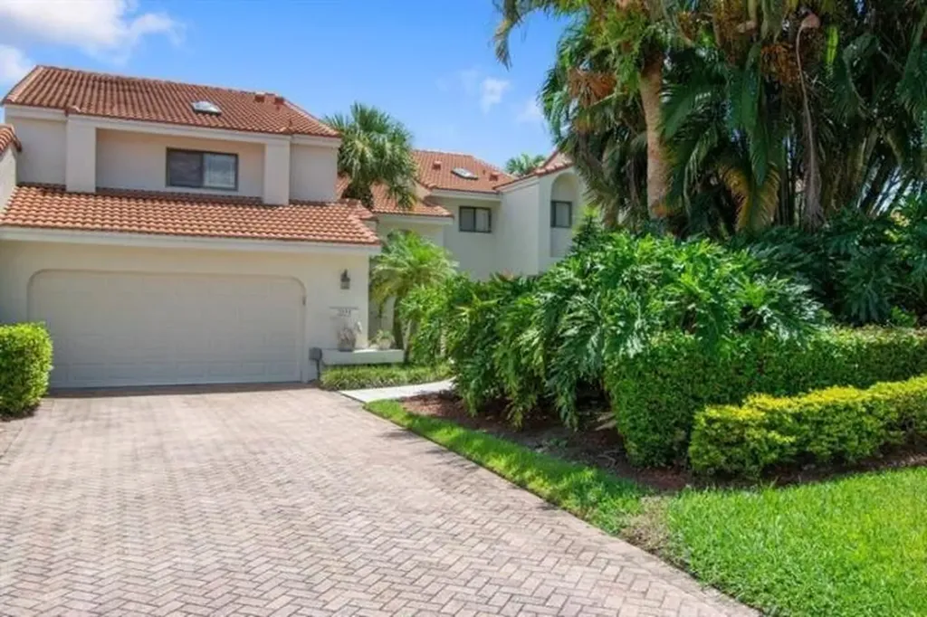 7336 Woodmont Court Boca Raton FL 33434