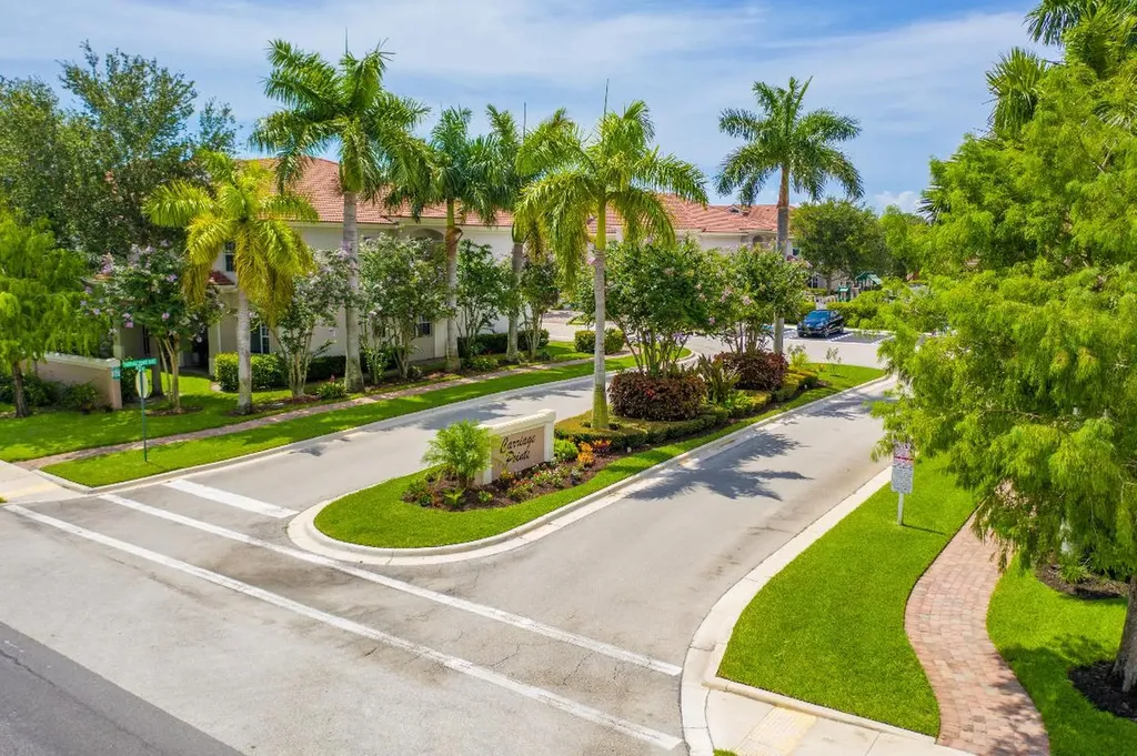 108 Nottingham Place Boynton Beach FL 33426