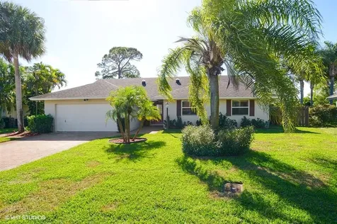 4140 NW 7th Lane Delray Beach FL 33445