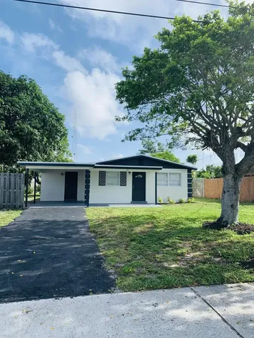 529 NW 13th Avenue Boynton Beach FL 33435