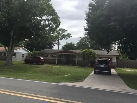 5607 Winter Garden Parkway Fort Pierce FL 34951