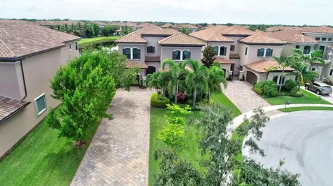 8159 Lost Creek Lane Delray Beach FL 33446