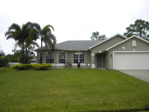 2106 SW Hyacinth Street Port St Lucie FL 34953