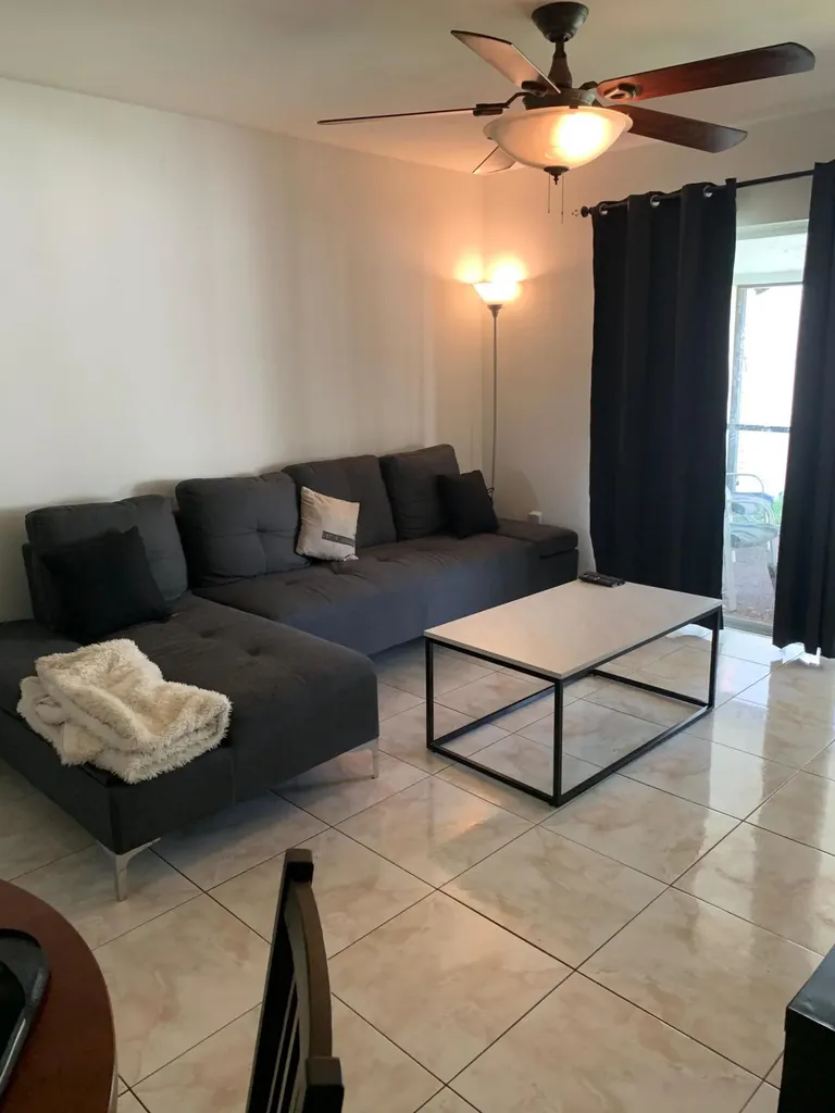 13838 Kendale Lakes Drive Miami FL 33183