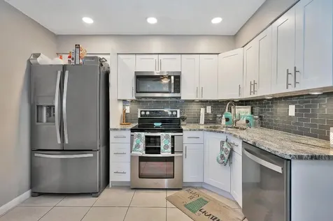 9504 NW 80th Court Tamarac FL 33321