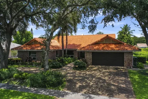 2871 Banyan Boulevard Circle NW Boca Raton FL 33431