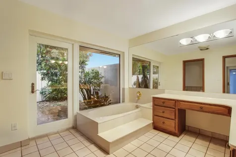 2871 Banyan Boulevard Circle NW Boca Raton FL 33431